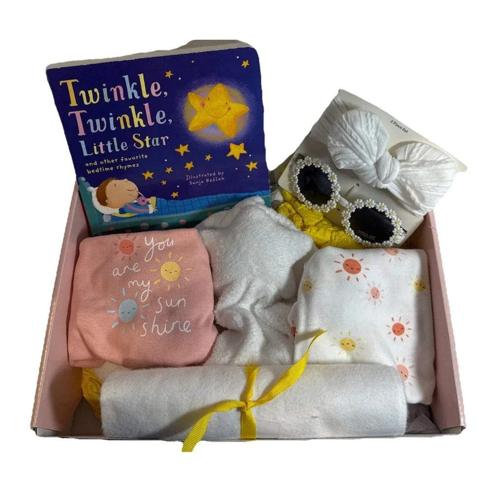 Baby Girl Shower Gift, Welcome Home‎ Infant Present, Twinkle Twinkle Little Star